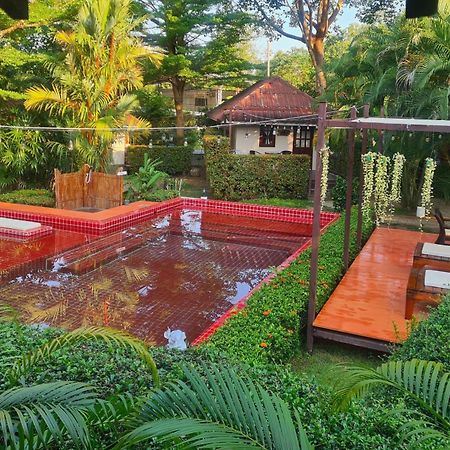 Отель Red Moon Hideaway Ко Чанг Экстерьер фото