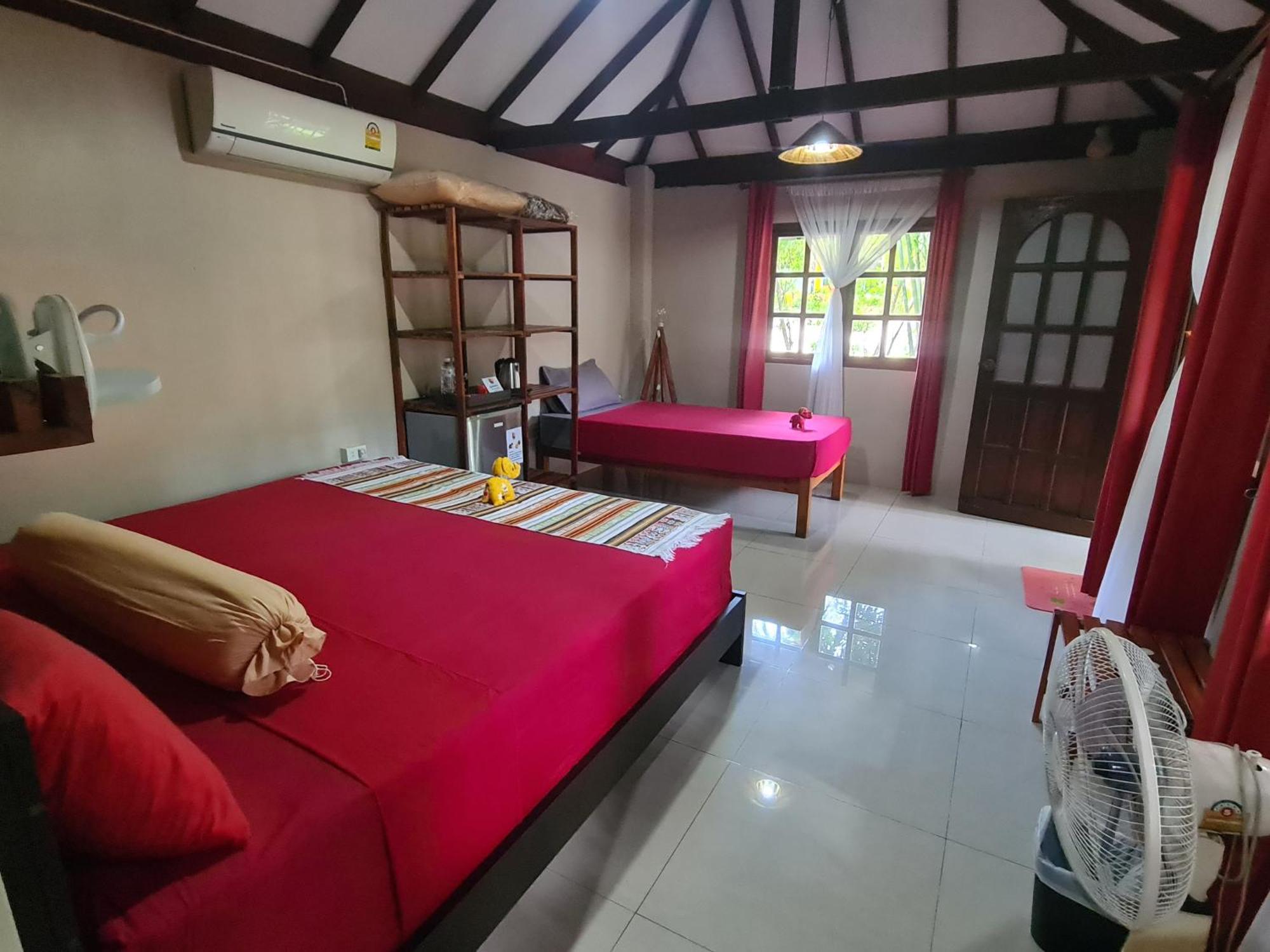 Отель Red Moon Hideaway Ко Чанг Экстерьер фото